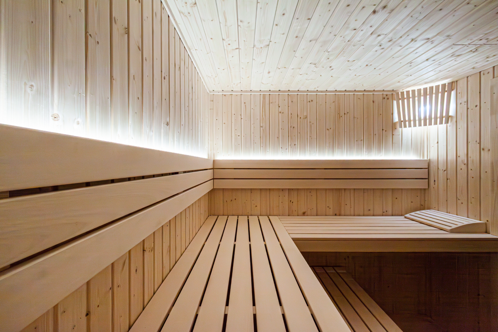 Sauna Exterior Harvia Alpina Medium Panorama